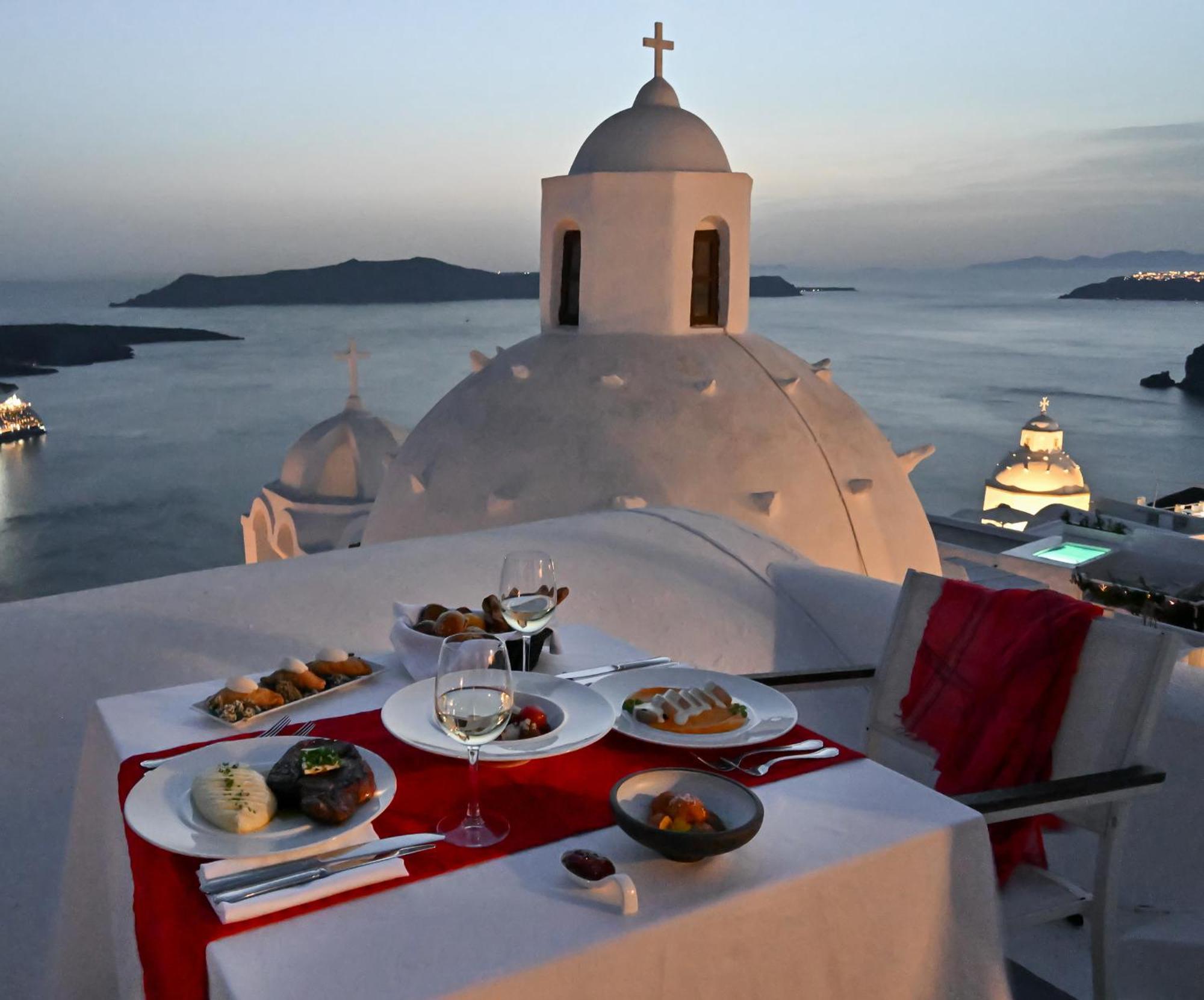 Aigialos Luxury Traditional Settlement Fira  Exterior photo